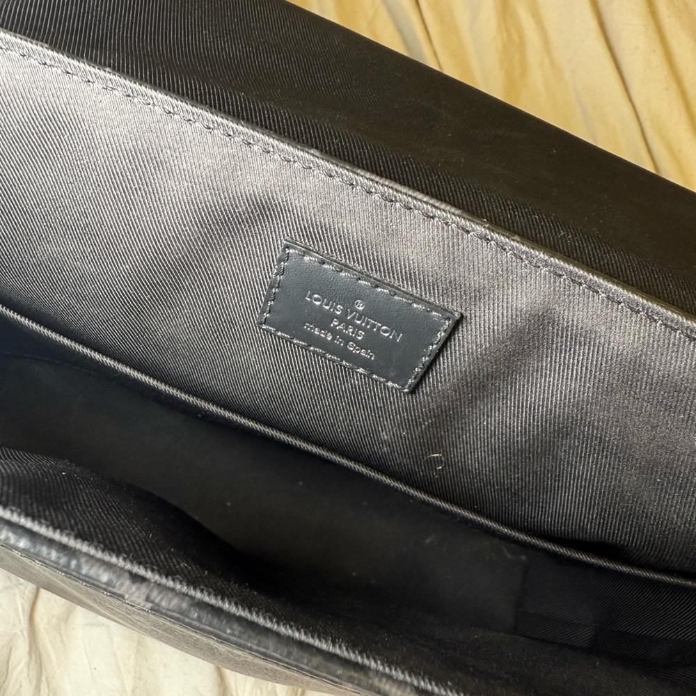 Louis Vuitton Monogram Eclipse Messenger Bag - image 5